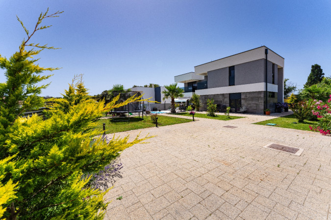 Villas Pe&scaron;a - luxury holiday homes with a pool in Zaton, Dalmatia - Croatia Zaton